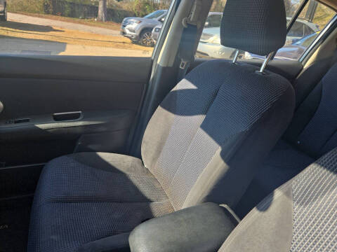 2011 Nissan Versa 1.8 SL