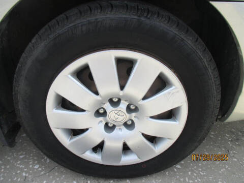 2003 Toyota Corolla LE