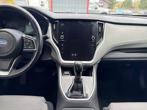 2023 Subaru Outback Premium