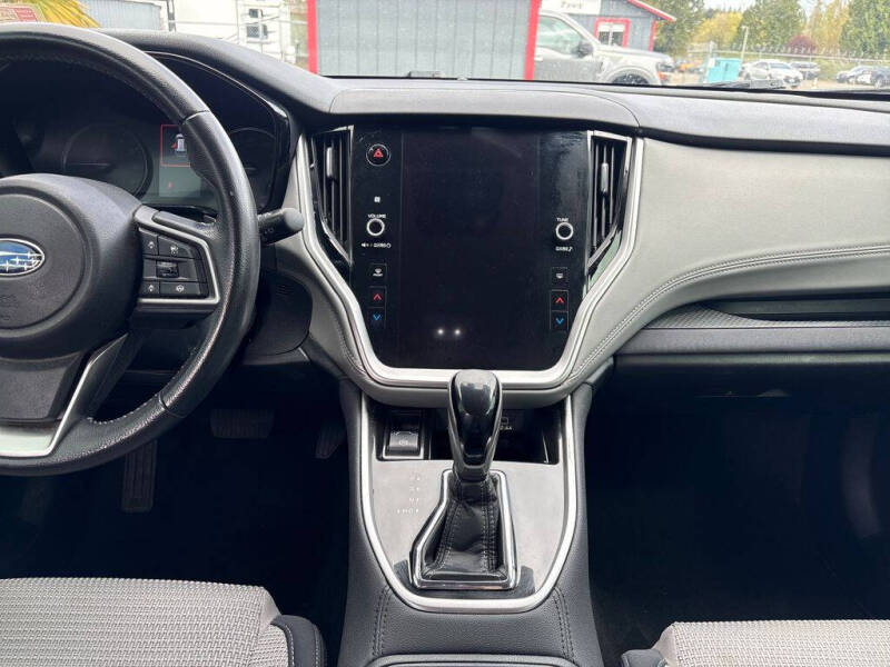 2023 Subaru Outback Premium