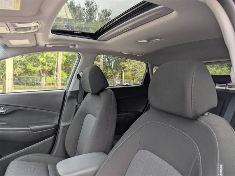 2023 Hyundai Kona SEL