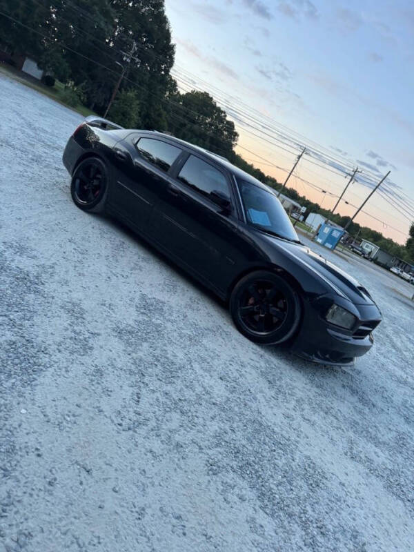 2007 Dodge Charger SRT-8