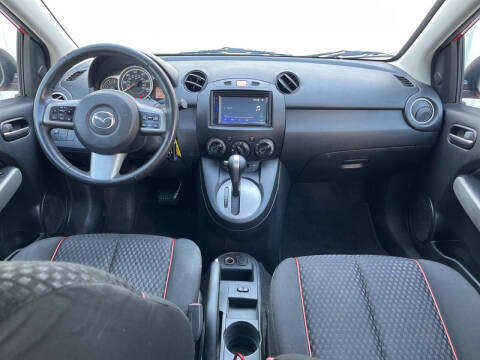 2012 Mazda MAZDA2 Touring