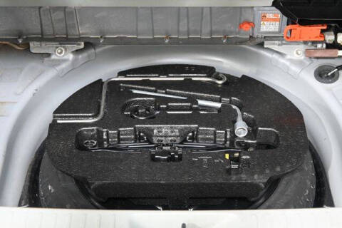 2013 Toyota Prius v Three