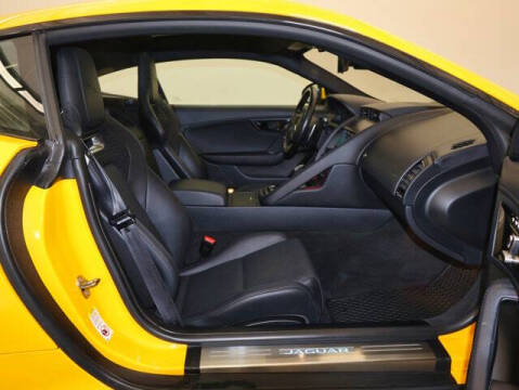 2021 Jaguar F-TYPE R-Dynamic