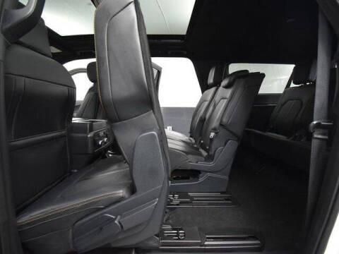 2024 Ford Expedition MAX Platinum