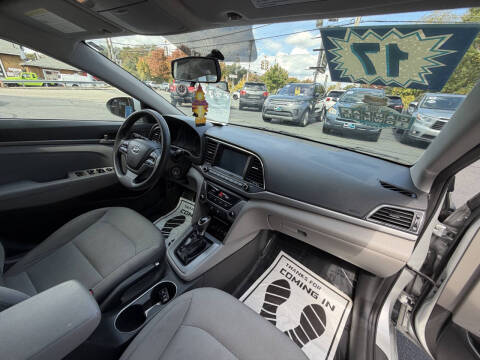 2017 Hyundai Elantra