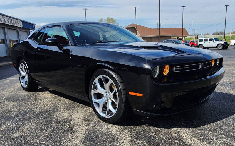 2016 Dodge Challenger SXT