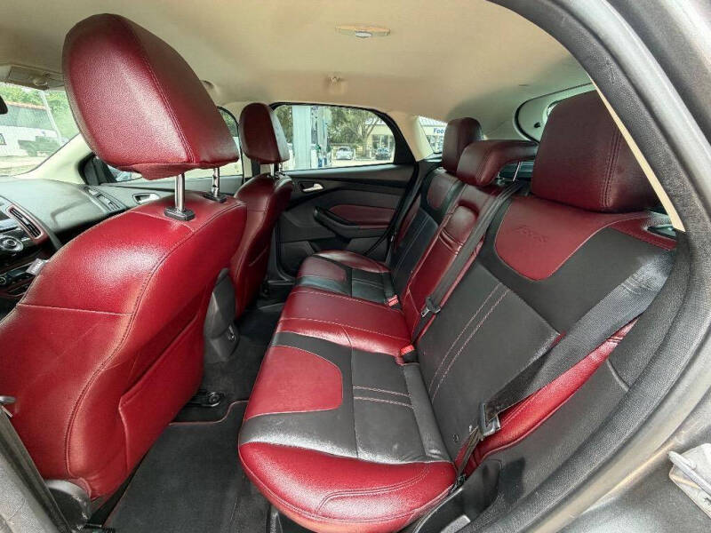 2012 Ford Focus SEL