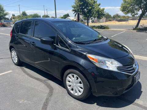 2016 Nissan Versa Note SV