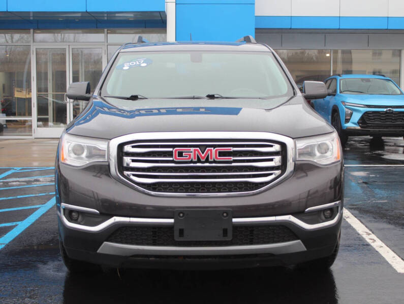 2017 GMC Acadia SLE-2