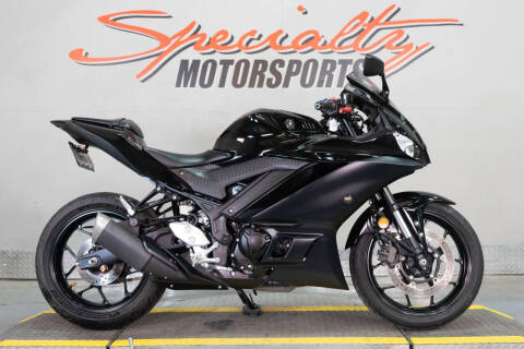 2023 Yamaha YZF-R3 ABS
