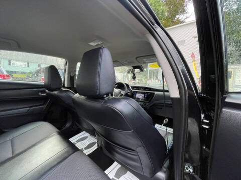 2017 Toyota Corolla SE