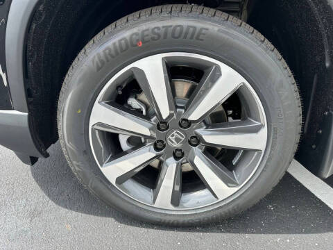 2025 Honda Pilot Touring