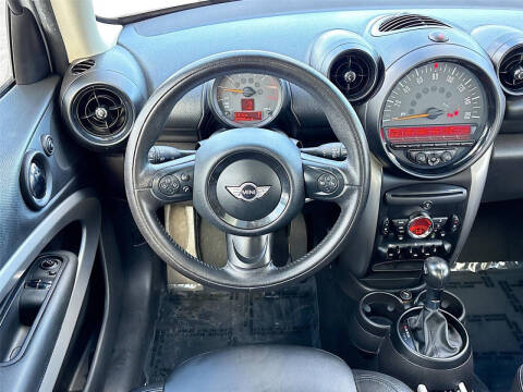 2015 MINI Paceman Cooper