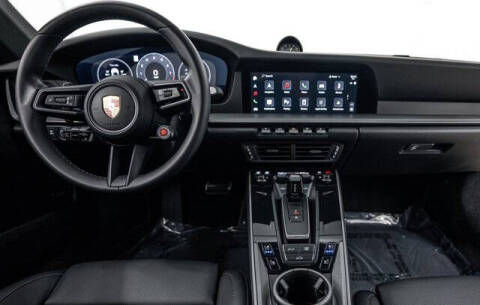 2025 Porsche 911 Carrera