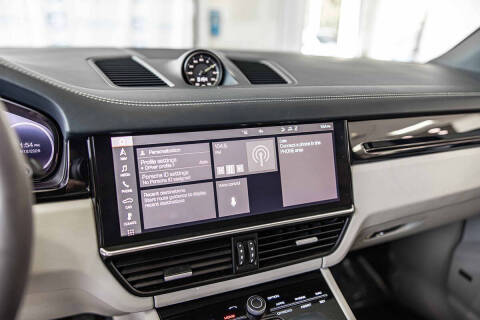 2021 Porsche Cayenne E-Hybrid