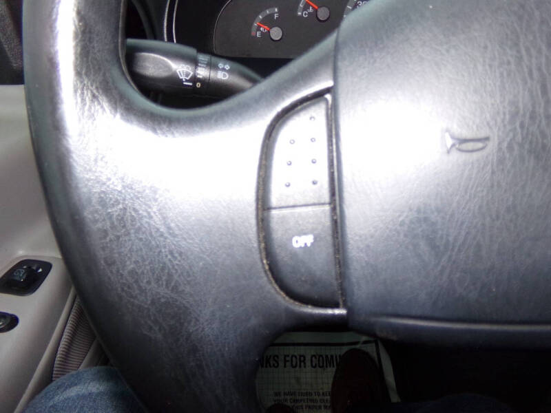 2001 Ford E-Series E-350 SD XL