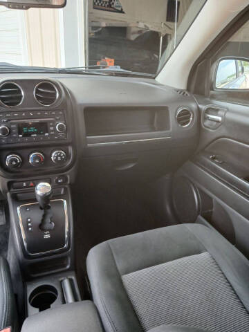 2012 Jeep Compass Sport