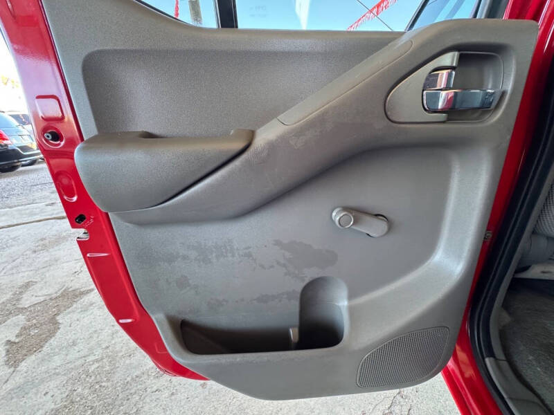 2010 Nissan Frontier SE V6