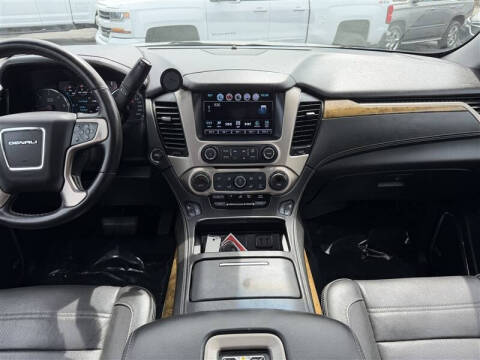 2017 GMC Yukon Denali