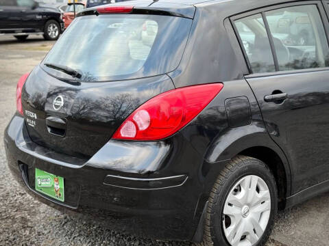 2012 Nissan Versa 1.8 S