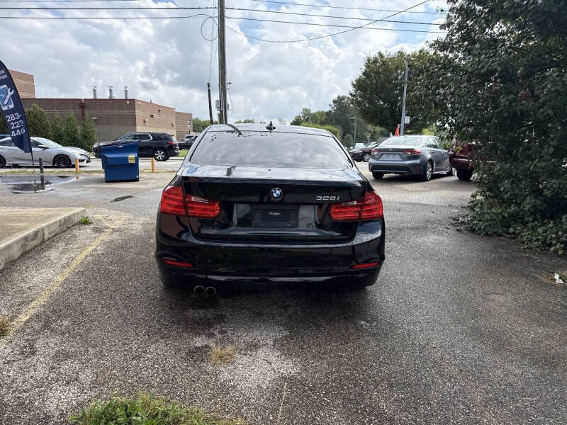 2015 BMW 3 Series 328i