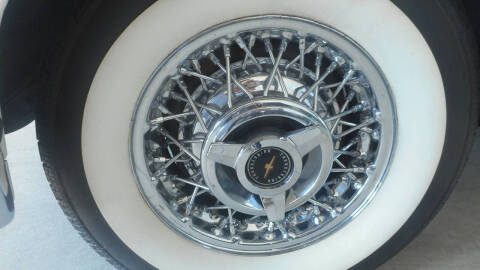 1957 Ford Thunderbird