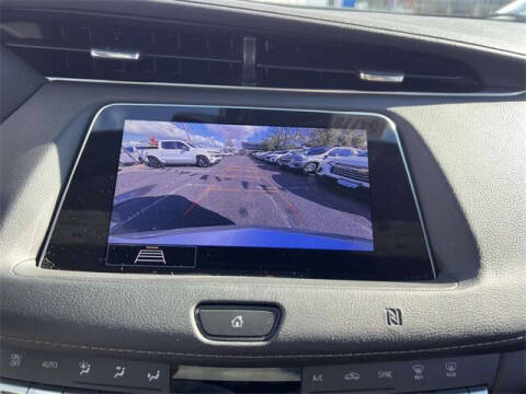 2020 Cadillac XT4 Premium Luxury