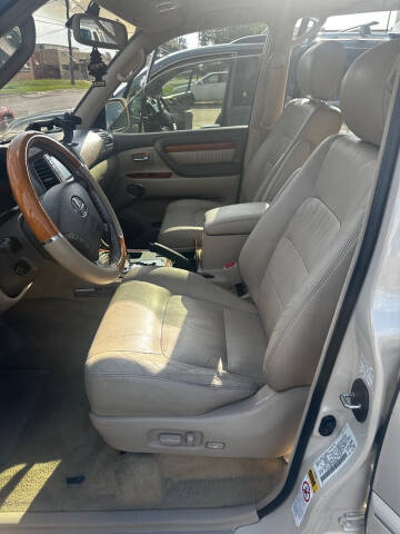 2003 Lexus LX 470