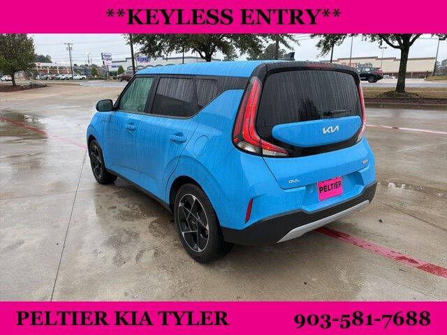 2023 Kia Soul EX