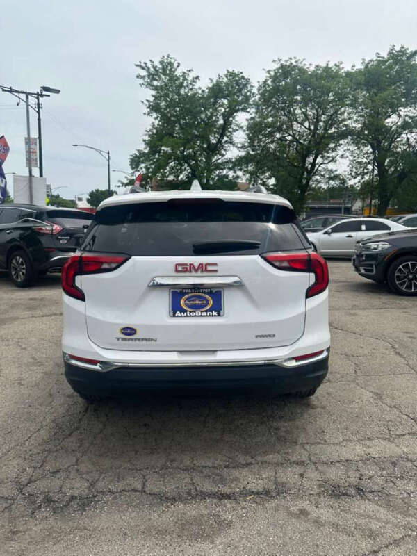 2020 GMC Terrain SLT