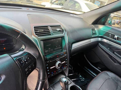 2016 Ford Explorer Sport