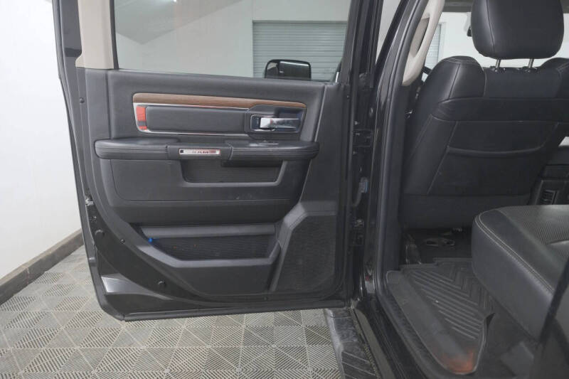 2014 RAM 3500 Laramie