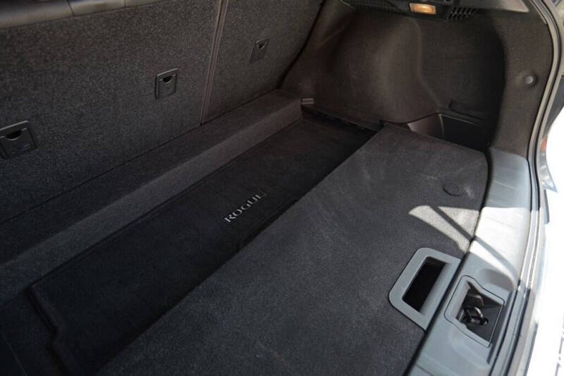 2017 Nissan Rogue Sport SL