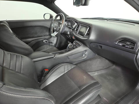 2016 Dodge Challenger SRT 392