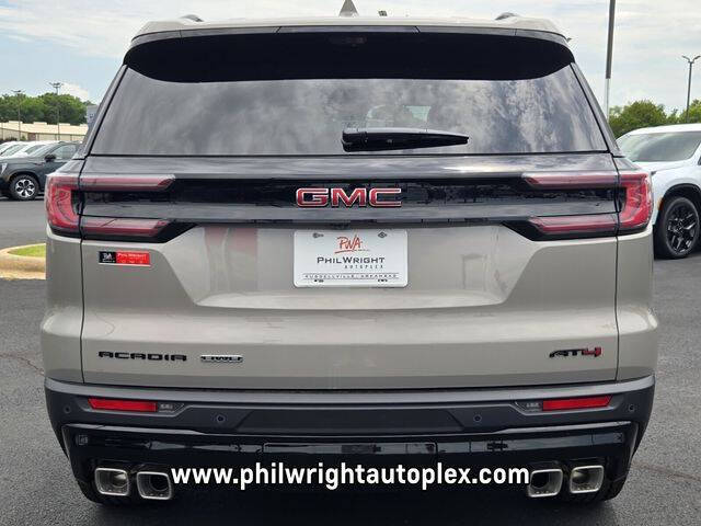 2026 GMC Acadia AT4