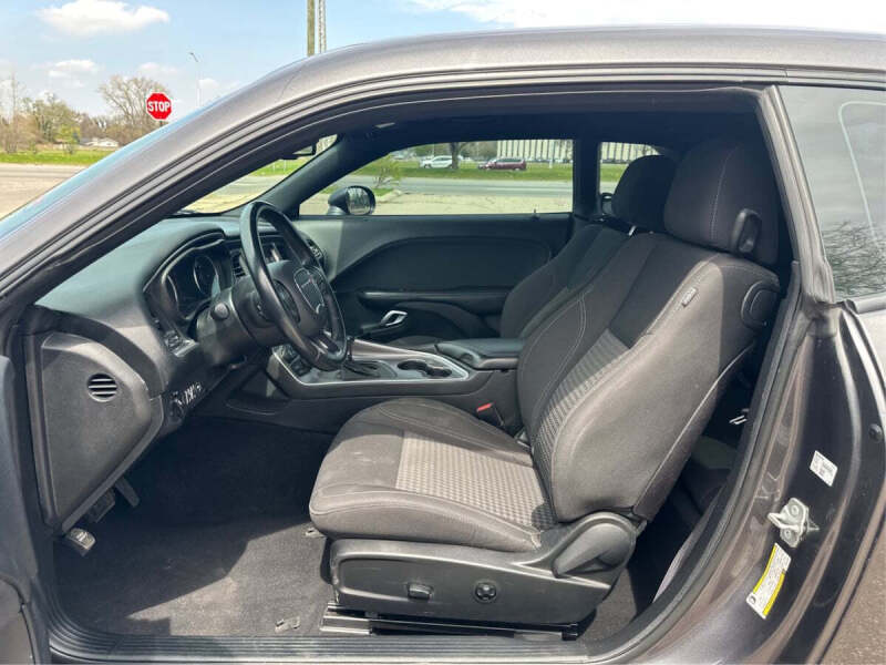 2019 Dodge Challenger SXT