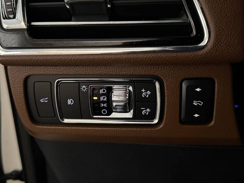 2022 Lincoln Navigator L Reserve