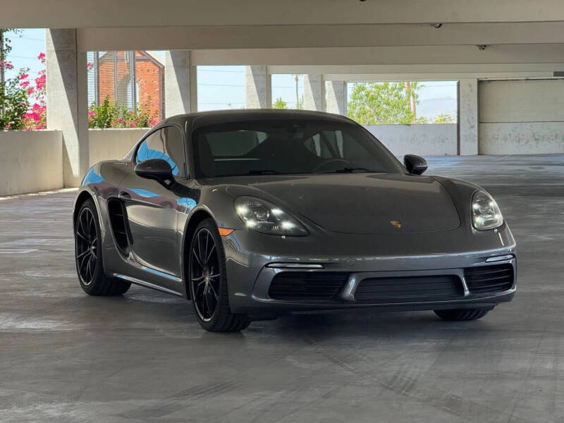 2019 Porsche 718 Cayman