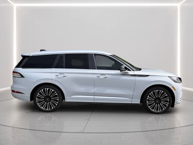 2025 Lincoln Aviator Black Label