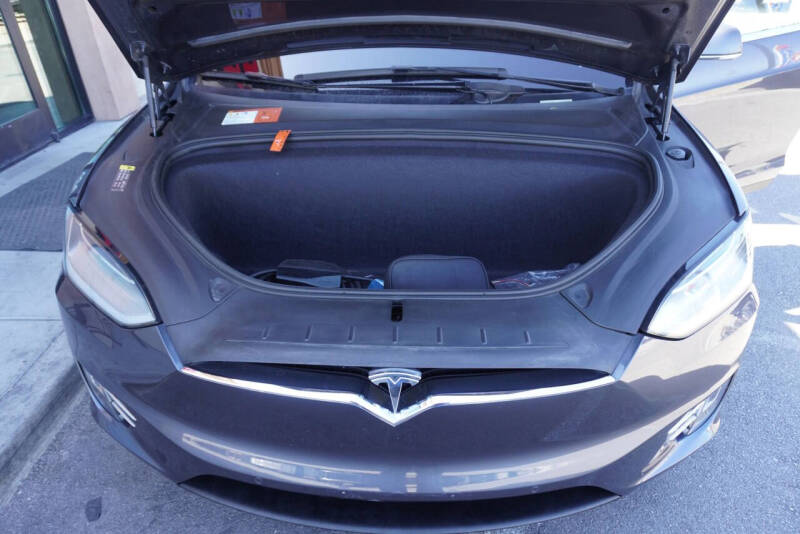 2018 Tesla Model X