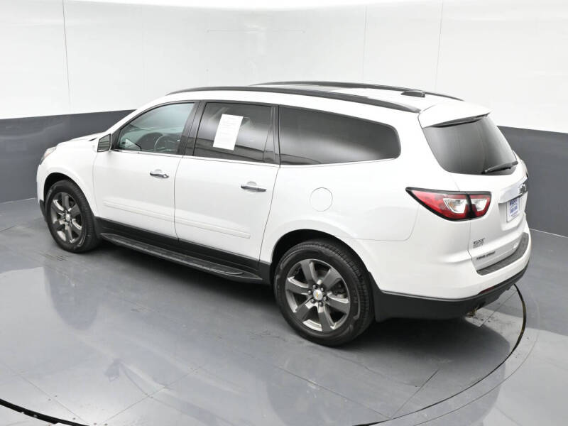 2017 Chevrolet Traverse LT