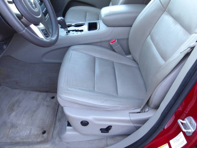 2011 Jeep Grand Cherokee Laredo