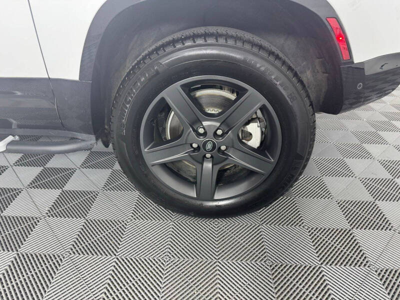 2023 Land Rover Defender 90 X-Dynamic SE