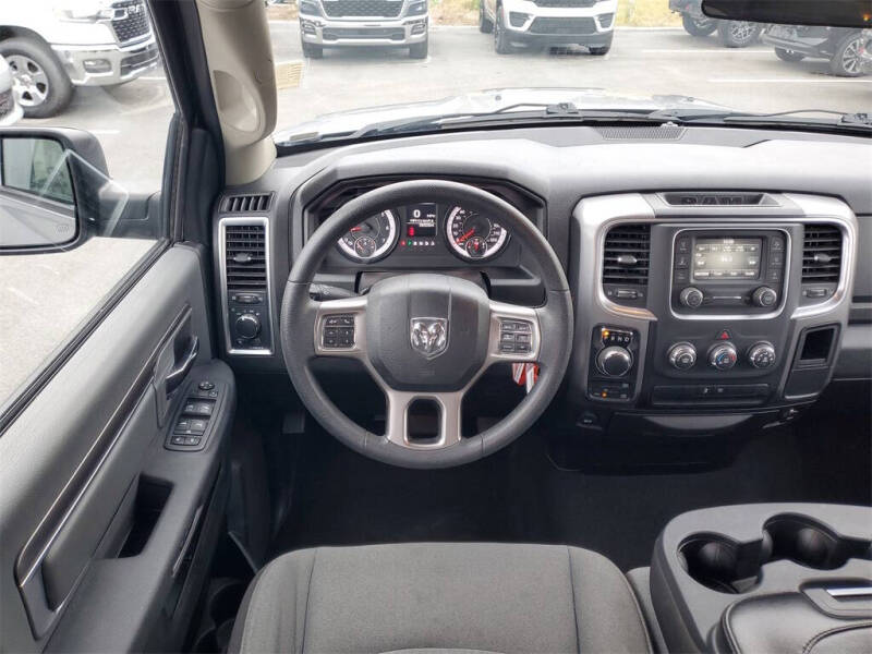 2024 RAM 1500 Classic SLT