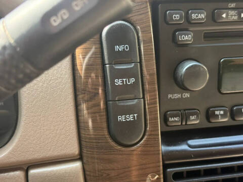2005 Ford Explorer Eddie Bauer