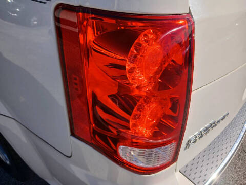 2013 Dodge Grand Caravan R/T
