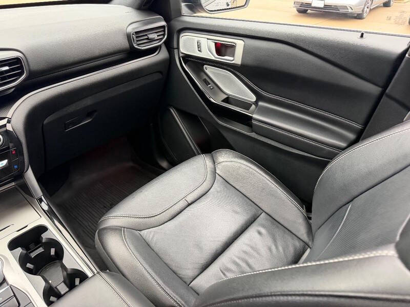 2023 Ford Explorer ST