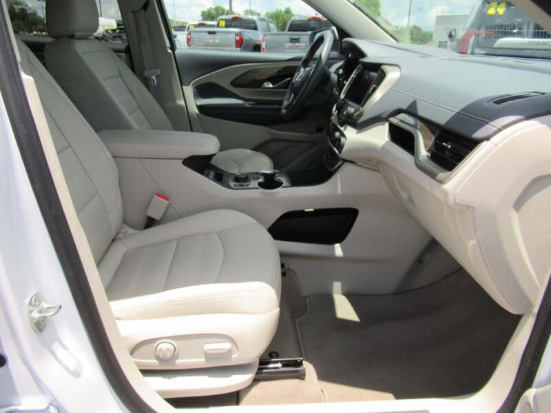 2023 GMC Terrain Denali